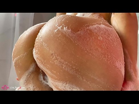 ❤️ Brunette Masturbates Pussy b'vibratur għal orga intens fid-doċċa ☑ Super sess f'mt.klassikaprint.ru ﹏